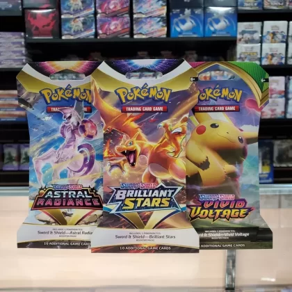 Pokémon TCG: Sword & Shield: Sleeved Booster 3 Pack Bundle