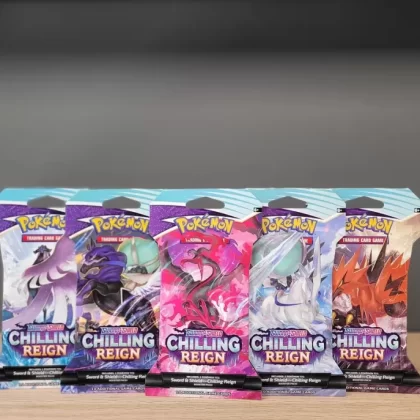 Pokémon TCG: Sword & Shield: Chilling Reign – Sleeved Booster Pack