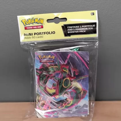 Pokémon TCG: Sword & Shield: Evolving Skies – Mini Portfolio & Booster