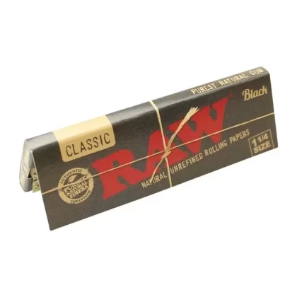 Raw Black Classic 1 1/4 Rolling Papers