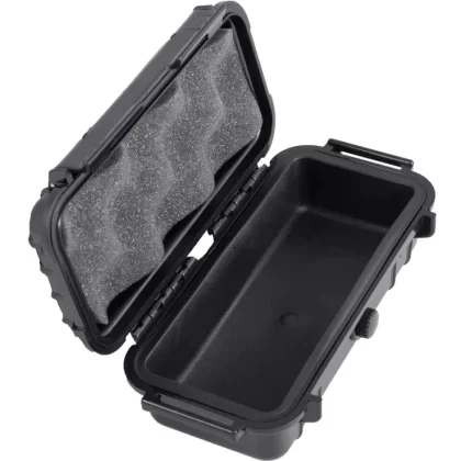 CLOUD/TEN 7.75″ Smell Proof Hard Travel Case with Rubber and Foam