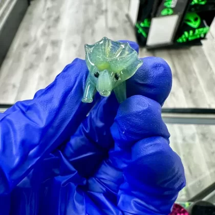 Heady Dino # 6 (David White Glass)