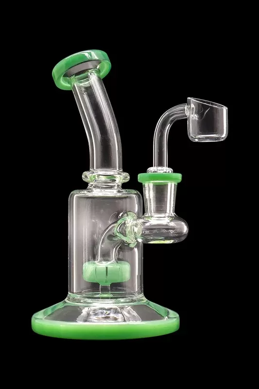 Dab Rig with Colored Base and Accents
